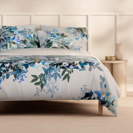 Antumbra Quilt Cover Set in Grey